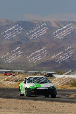 media/Dec-03-2023-Speed Ventures (Sun) [[63e011f1de]]/2-Race Group/Session 3 (Race Set 2)/